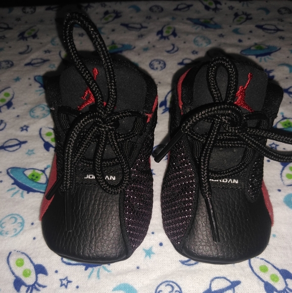 Baby Jordans - Picture 6 of 7